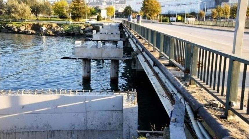 Mert Irmağı K&ouml;pr&uuml;s&uuml; B&uuml;y&uuml;t&uuml;l&uuml;yor