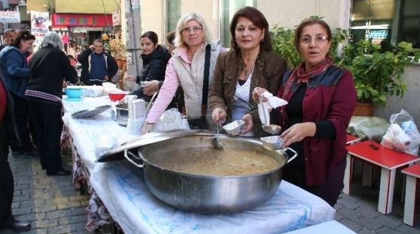 Devrek&rsquo;te Mahalle Muhtarlığı&rsquo;ndan Aşure Programı