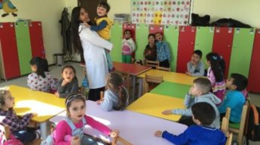 Pursaklar Nezaket Okulu&rsquo;nda İngilizce Eğitimi Başladı