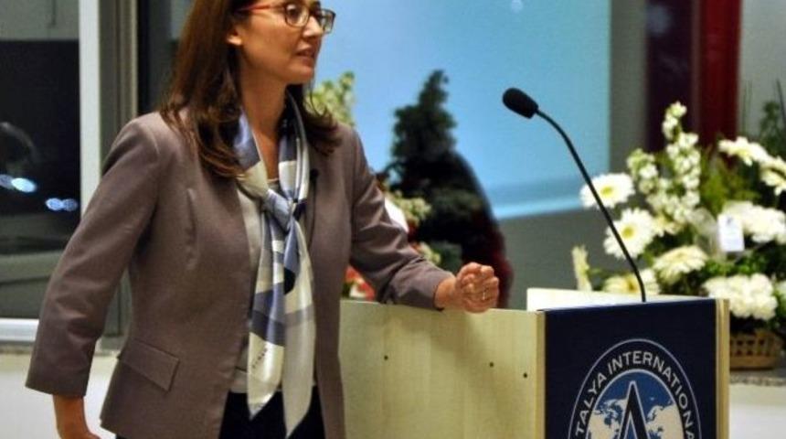 Uaü’den "sivil Toplum Kuruluşlarıyla İşbirliği" Semineri