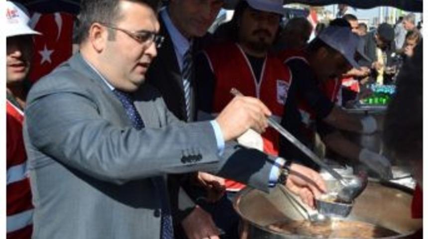 Kulu Kızılay Şubesi&rsquo;nden Aşure Dağıtımı