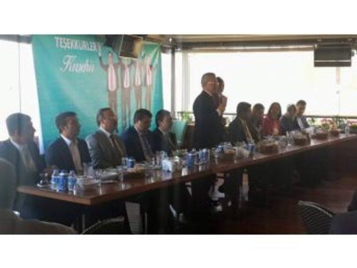 Ak Parti Genel Başkan Yardımcısı Kırşehir’de Ahi Pilavı Dağıtımına Katıldı