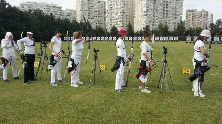 Didimli Okçular Antalya’dan Madalyalarla Döndü