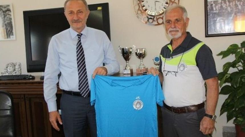 Didim Dağcılık Ve Doğa Kul&uuml;b&uuml; &Uuml;yelerinden Başkan Atabay&rsquo;a Ziyaret