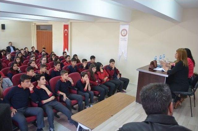 Sspal’da Madde Bağımlılığı Seminer Verildi