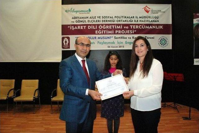 Gönül Elçileri İşitme Engellilerin Sesi Oldu