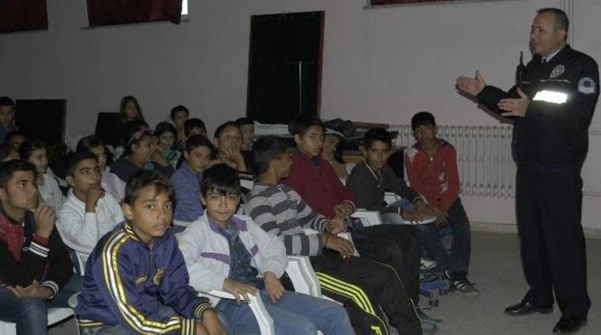 Malkara Polisinden &Ouml;ğrencilere Trafik Eğitimi