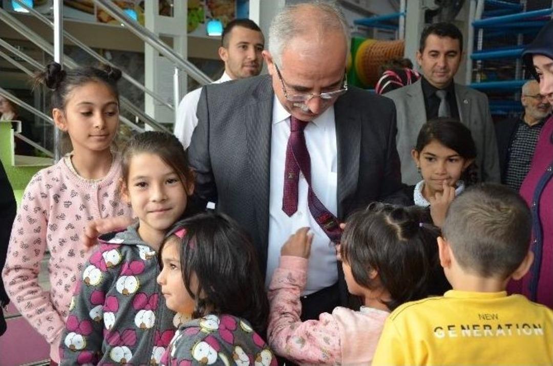 Vali Tuna Kuzupark&rsquo;ı Ziyaret Etti