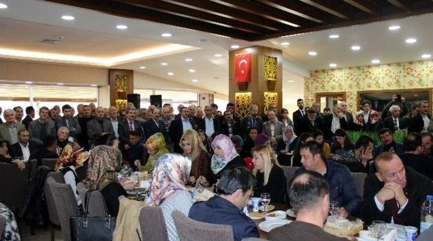 Ak Parti Paland&ouml;ken Kasım Ayı Olağan Danışma Toplantısı Ger&ccedil;ekleştirildi