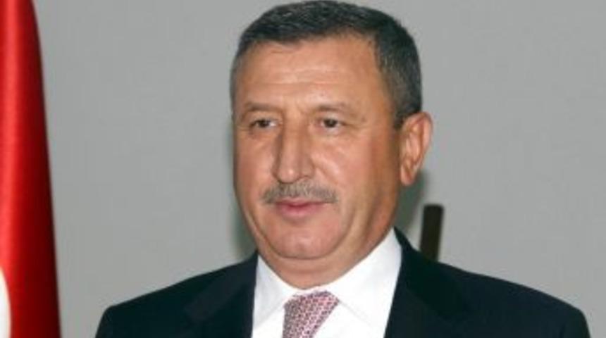 Vali Şerif Yılmaz: Üniversiteler Şehrin Lokomotifi Olmak Zorunda