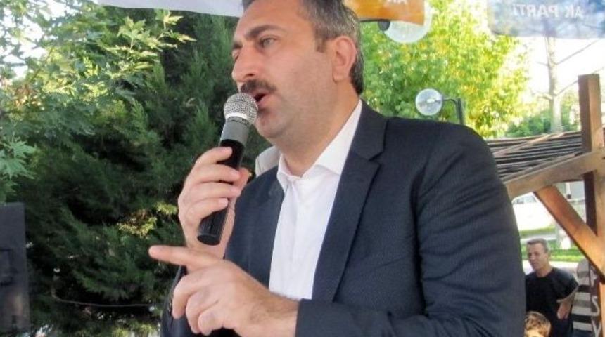 Ak Parti Milletvekilleri İ&ccedil;in 8 Ko&ccedil; Kurban Edildi