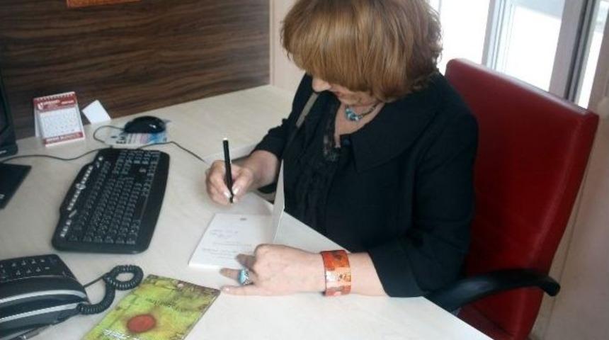 Fatma Aras&rsquo;ın &lsquo;ağrılı Beklemeler&rsquo; Şiir Kitabı &Ccedil;ıktı