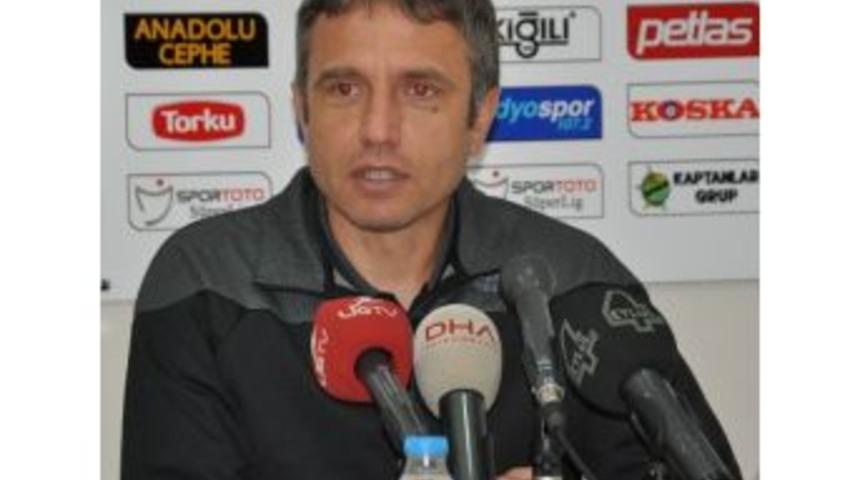 Top&ccedil;u: "ligde Yukarı &Ccedil;ıkmak Adına Fırsatı Ka&ccedil;ırdık