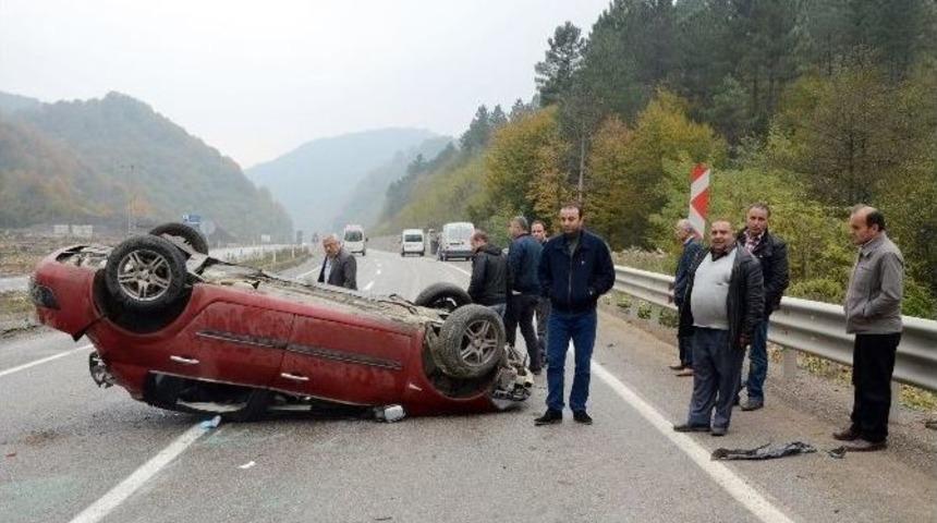 Otomobil Takla Attı: 4 Yaralı