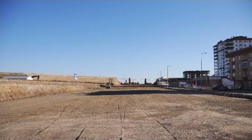 50 Metrelik Yol &Ccedil;alışmasına B&uuml;y&uuml;k Mesafe Kat Edildi