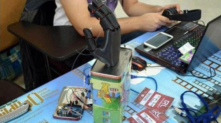 Ulusal Robot Ligi&rsquo;nde Zafer Işıklar Askeri Hava Lisesi&rsquo;nin