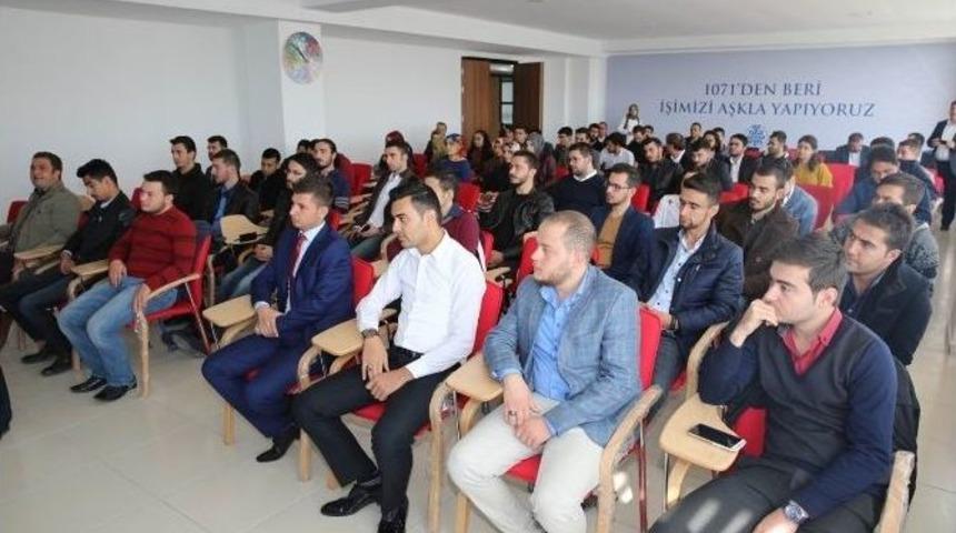 Başkan Altay: &ldquo;yeni T&uuml;rkiye&rsquo;nin En B&uuml;y&uuml;k G&uuml;c&uuml; Gen&ccedil;lerimiz&rdquo;