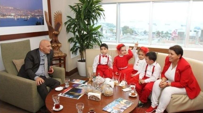 Ana Sınıfı &Ouml;ğrencilerinden Başkan Altınok &Ouml;z&rsquo;e Ziyaret