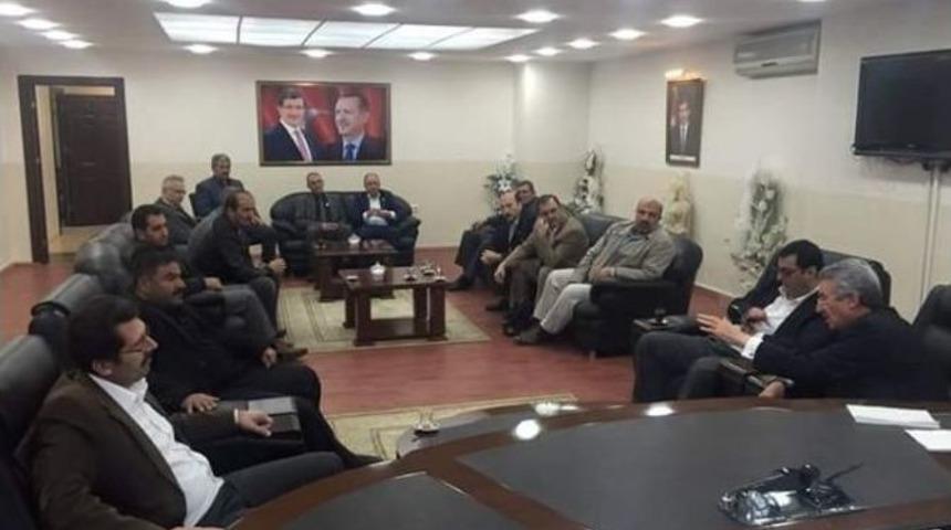 Memur-sen&rsquo;den Ak Parti&rsquo;ye Hayırlı Olsun Ziyareti