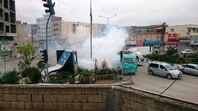 Cizre’de Emniyet Binalarına Roketli Saldırı: 2 Polis Yaralandı