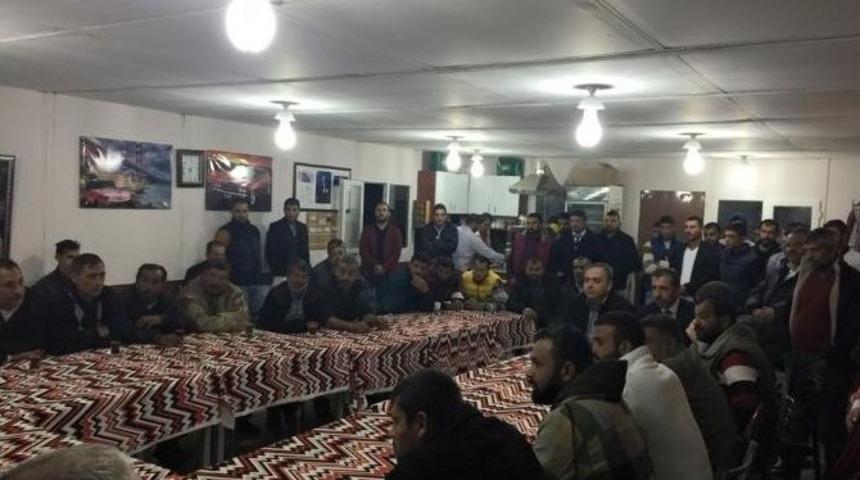 Demirel&rsquo;den Romanlara Teşekk&uuml;r