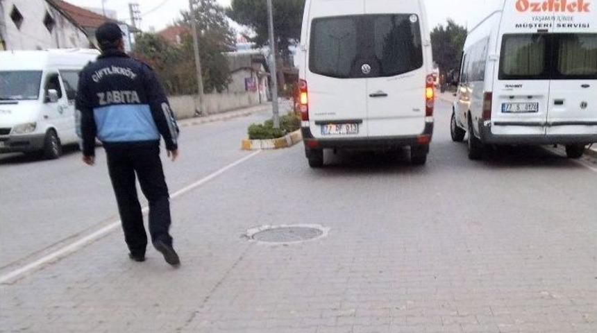 &Ccedil;iftlikk&ouml;y&rsquo;de Servis Ara&ccedil;larına Şafak Denetimi