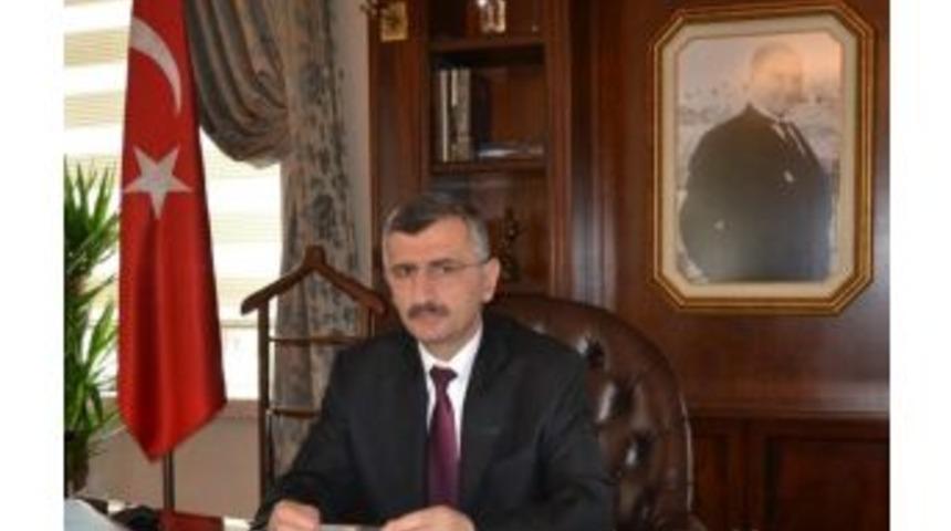 Vali Bektaş&rsquo;dan 10 Kasım Mesajı