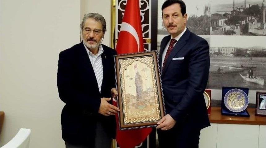 Cumhurbaşkanı Erdoğan&rsquo;ın D&uuml;n&uuml;r&uuml; Sadık Albayrak&rsquo;tan Erdoğan Tok&rsquo;a Ziyaret