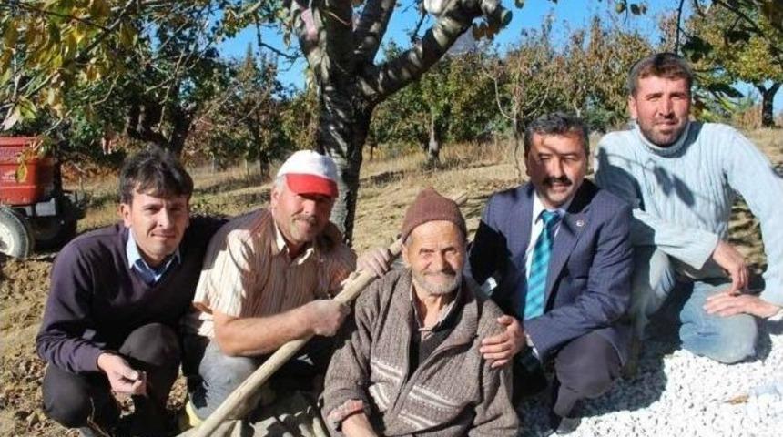 Kendilerini Hayır İşlerine Adadılar