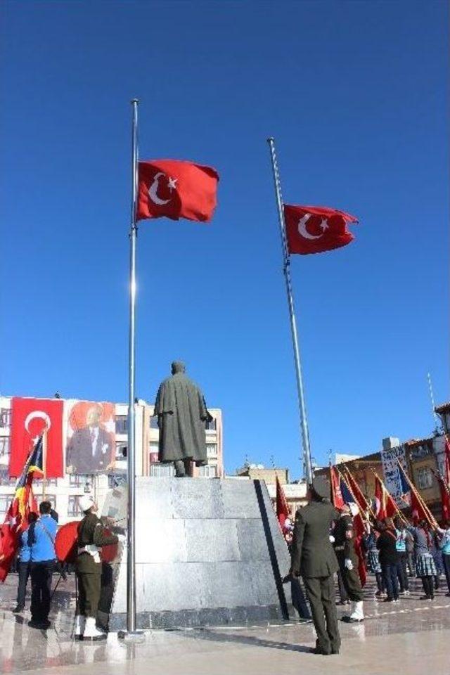 10 Kasım Atatürk’ü Anma Törenleri