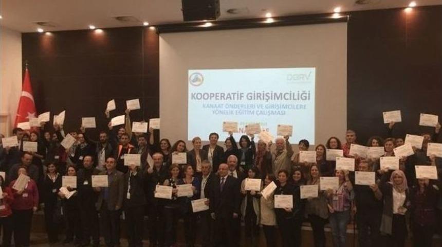 &Ccedil;anakkale&rsquo;de Kooperatif Girişimciliği Eğitimine Yoğun İlgi