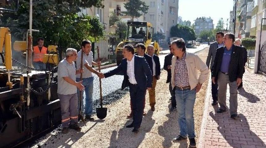 Başkan Uysal, Yıldız Mahallesi&rsquo;nde İncelemelerde Bulundu