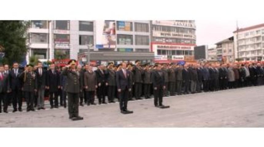 Van&rsquo;da 10 Kasım Atat&uuml;rk&rsquo;&uuml; Anma Programı