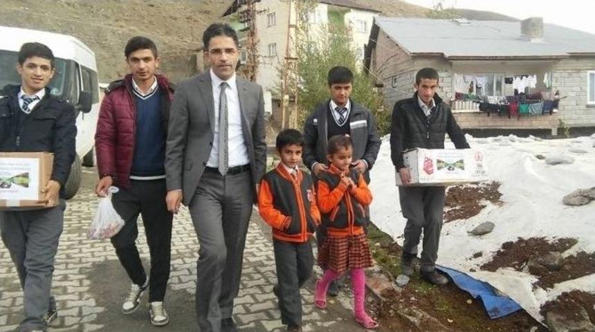 Hakkari Anadolu İhl &Ouml;ğrencilerinden &Ouml;rnek Davranış