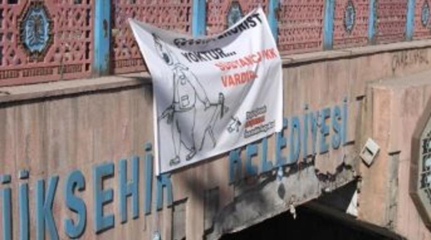 Diyarbakır&rsquo;da Pkk&rsquo;ya Pankartlı Tepki