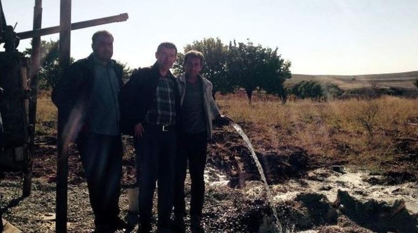 &ldquo;su Yok&rdquo; Denilen Mezrada Saniyede 8 Litre Su &Ccedil;ıktı