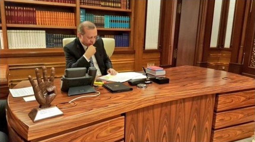 Rabia, Cumhurbaşkanı Erdoğan&rsquo;ın Masasında