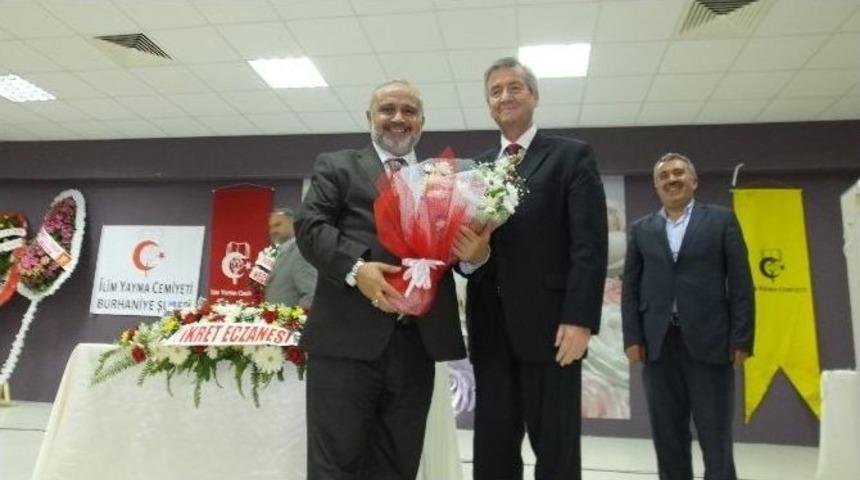 Şevki Yılmaz&rsquo;dan Konferans