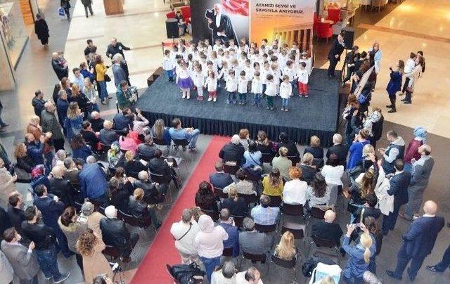 Forum Trabzon 10 Kasım’da Atatürk’ü Çocuklarla Birlikte Andı