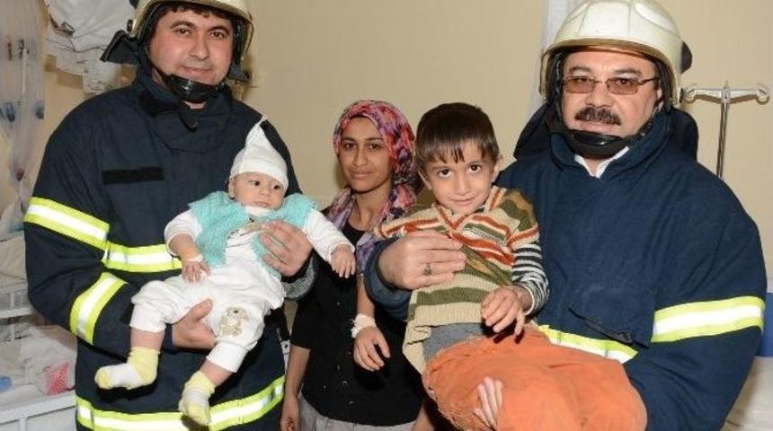 (&ouml;zel Haber) İtfaiye Eri Yangında Kurtardığı Anne Ve Bebeğini Ziyaret Etti