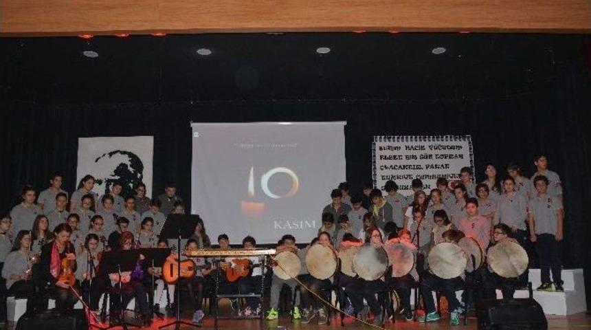 Minik &Ouml;ğrenciler Atat&uuml;rk&rsquo;&uuml; Andı