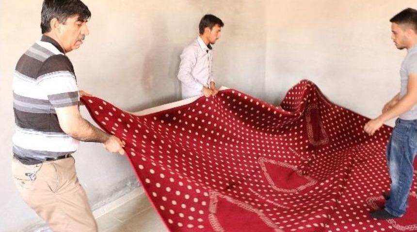 Haliliye Belediyesi 79 Mahallenin Cami Ve Taziye Evini Donattı