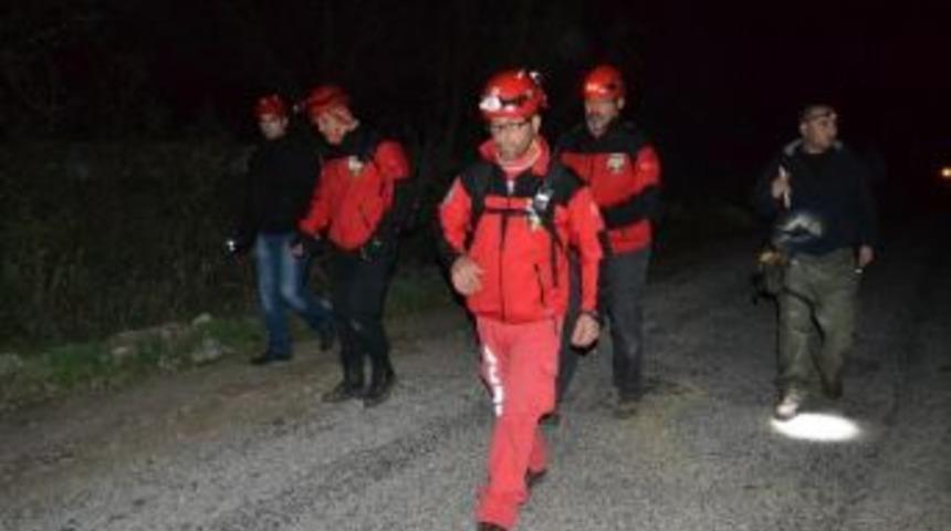 48 Saattir Kayıp