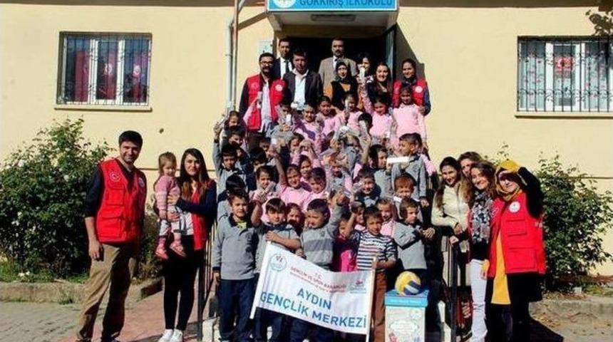 Aydın Gen&ccedil;lik Merkezi, K&ouml;şkl&uuml; Miniklerle Buluştu