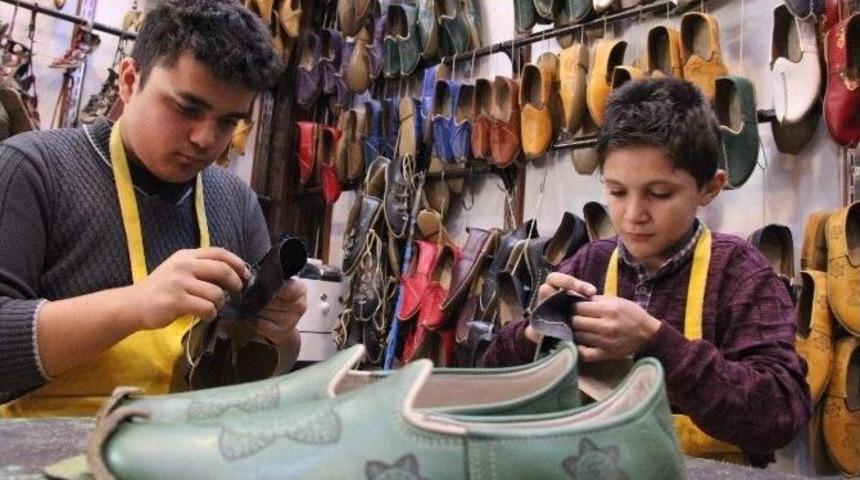 Ata Mesleği Onlara Emanet