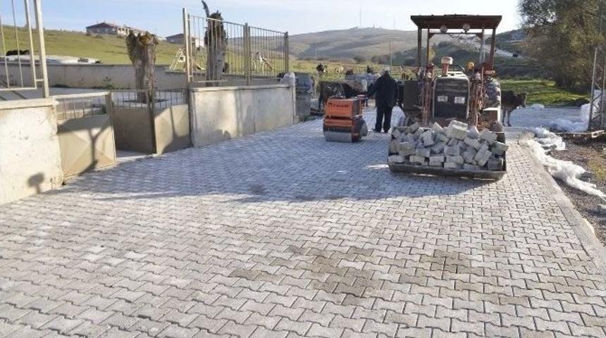 Tepebaşı Belediyesi Hekimdağ&rsquo;a Bord&uuml;r Ve Kilit Taş D&ouml;ş&uuml;yor