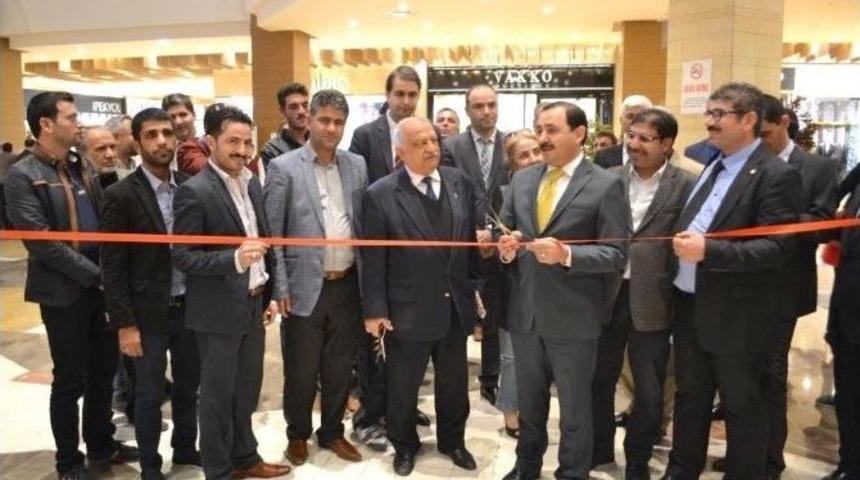 Muharrem &Ccedil;elik&rsquo;in 22. Kişisel Sergisi Piazza&rsquo;da A&ccedil;ıldı