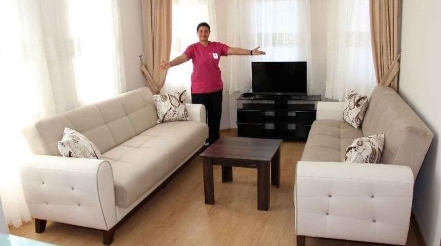 &Ccedil;ukurova Giad, Huzurevine 4 Ev Yaptırdı