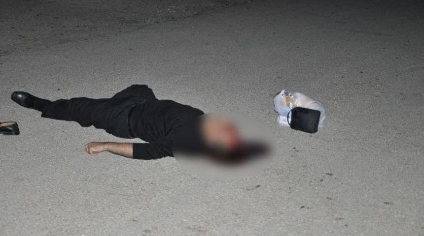 Ablasından Boşanan Eniştesini &Ouml;ld&uuml;rd&uuml;