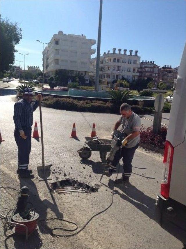 Hisar Caddesinde Kapaklar Açılıyor